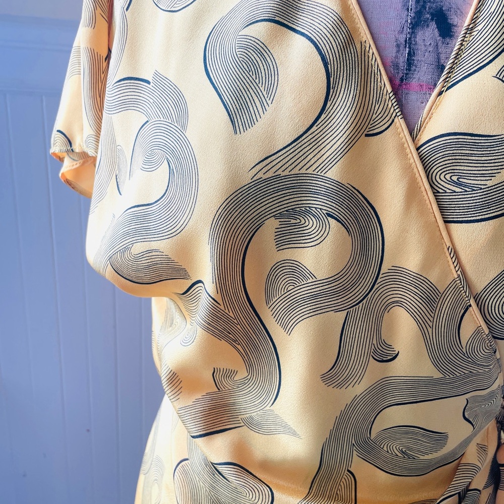 Yellow Virgo Midi Dress with Swirl Design - Picture 4 of 5